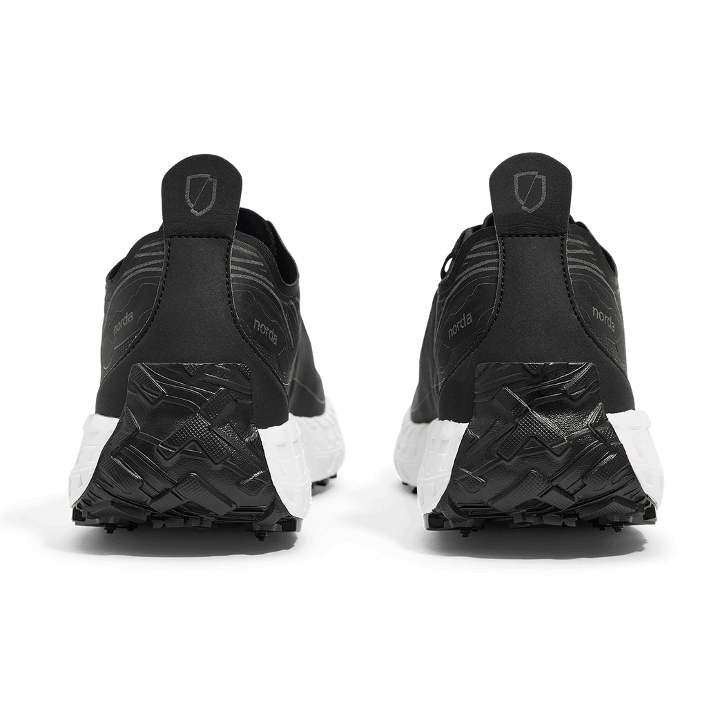 norda 001A — Black trail shoe — product view 4