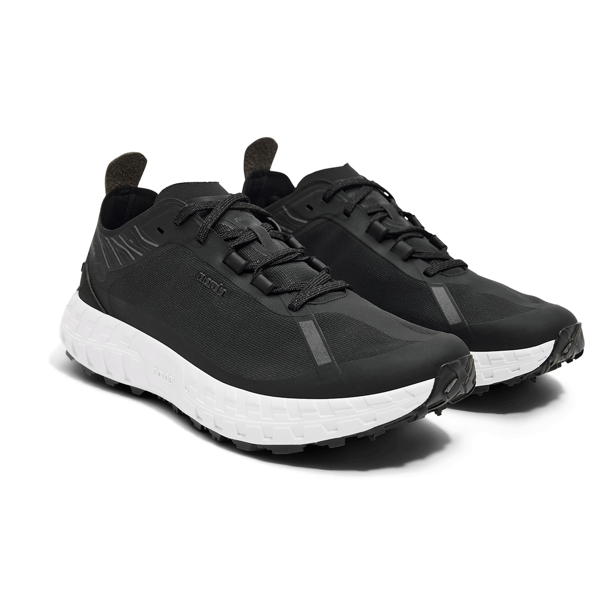 norda 001A — Black trail shoe — product view 5