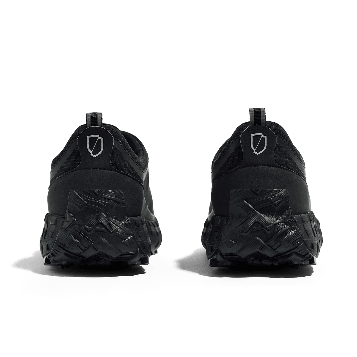 norda 003 — Pitch Black trail shoe — product view 4