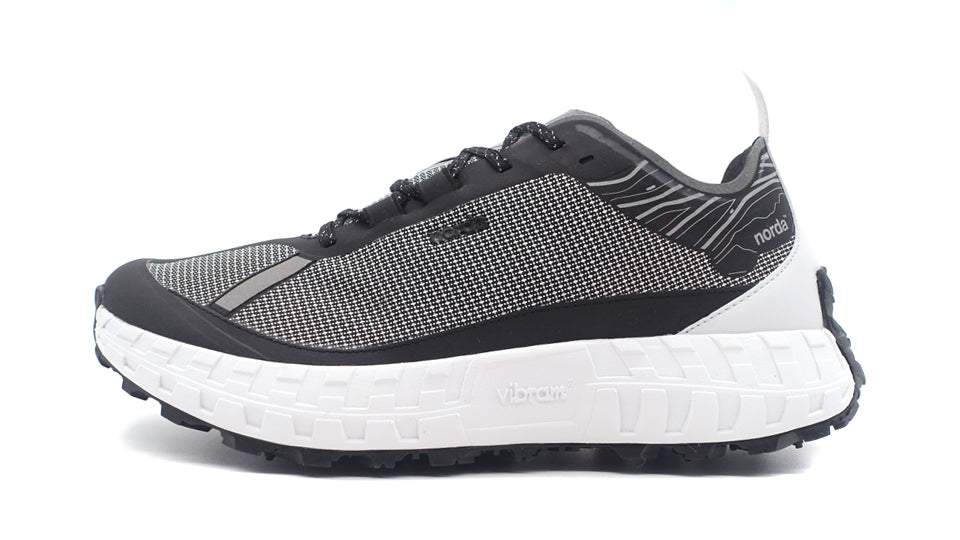 norda 001 — Black — product view 3