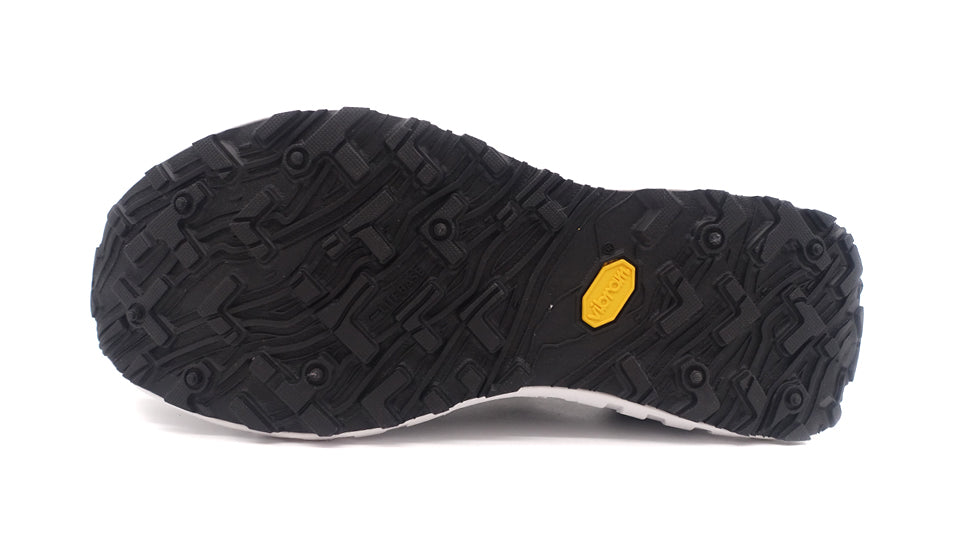 norda 001 — Black — product view 4